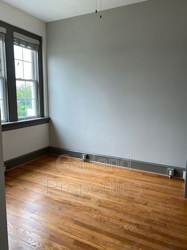 821 Salem Ave Sw #205 - Photo 4 of 5
