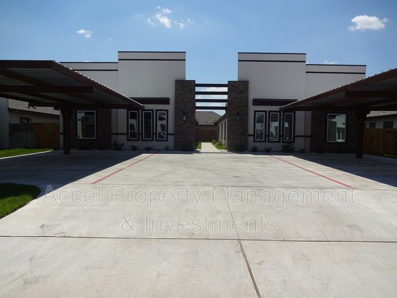 206 Fig Dr #2 - Photo 2 of 15