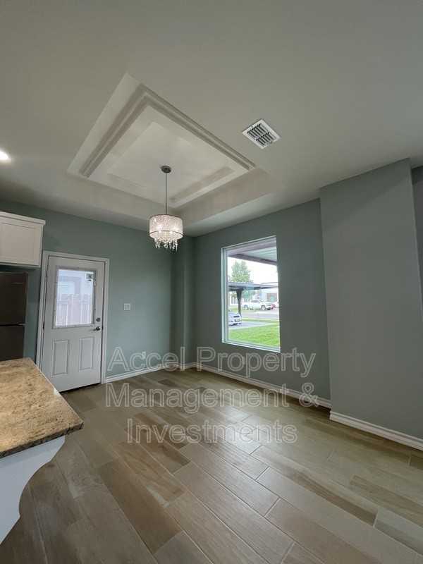 206 Fig Dr #2 - Photo 5 of 15