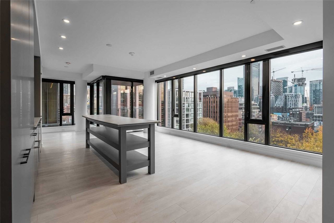 505 Richmond Street West #626