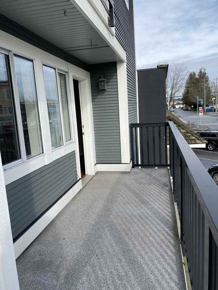 Steveston village low-rise apartment - Photo 3 of 10