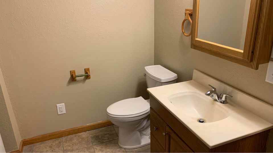 1011 Park Dr #1 - Photo 6 of 18