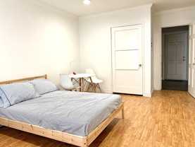 301 N Sycamore Ave #8 - Photo 1 of 1