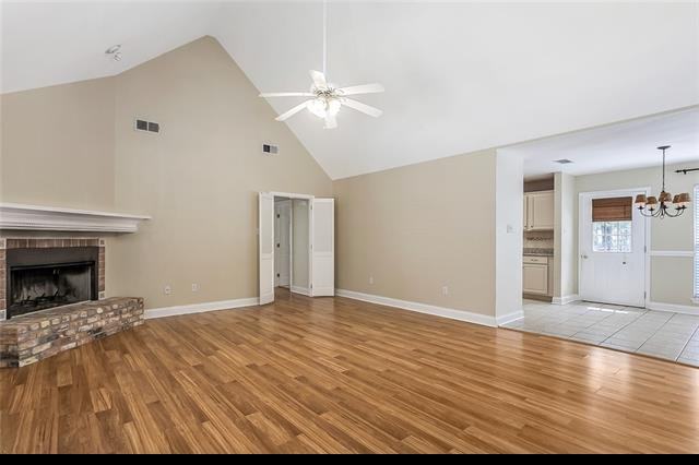 71130 Sanders St - Photo 3 of 13