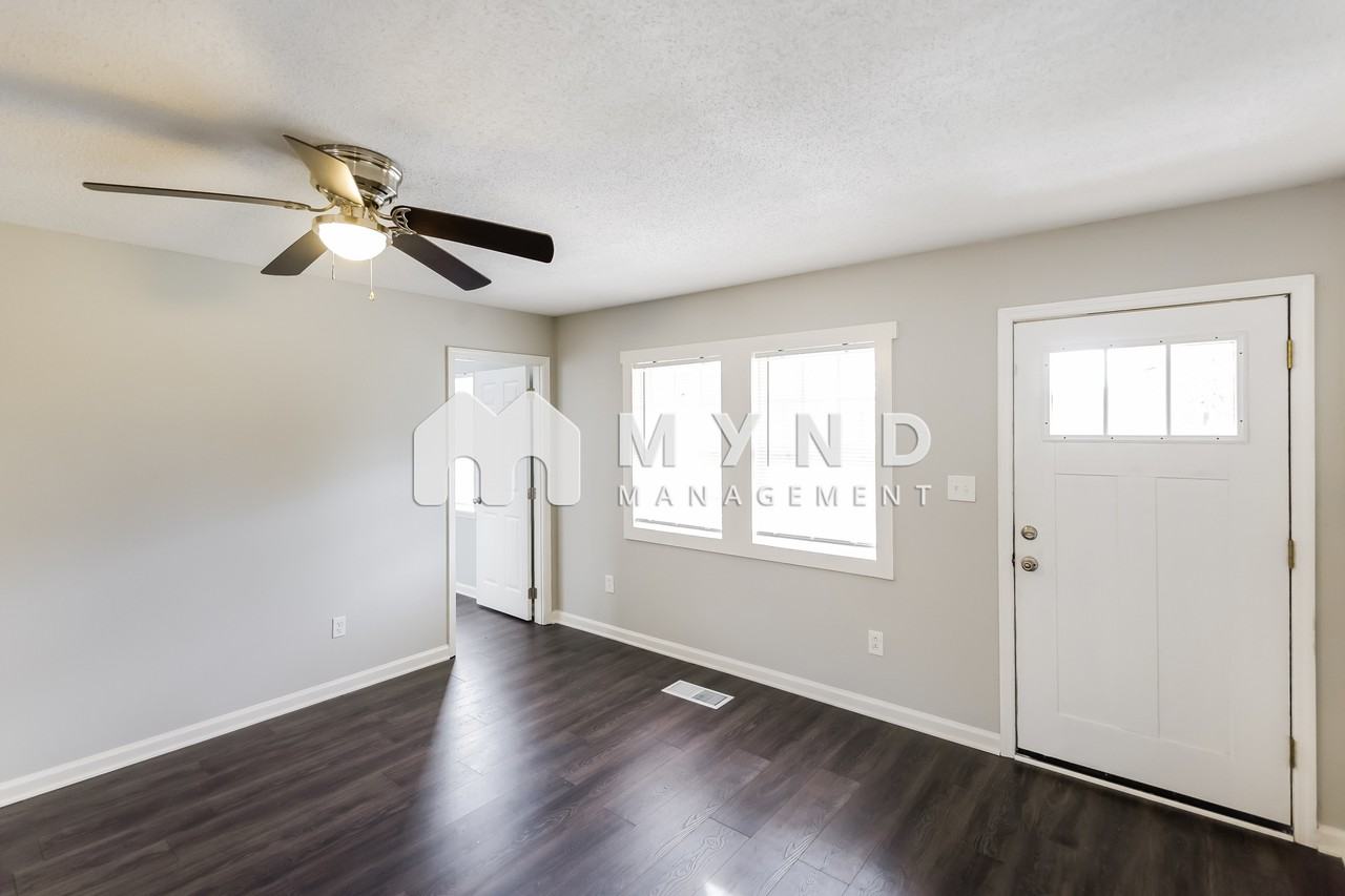 7401 Oporto Ave - Photo 2 of 17