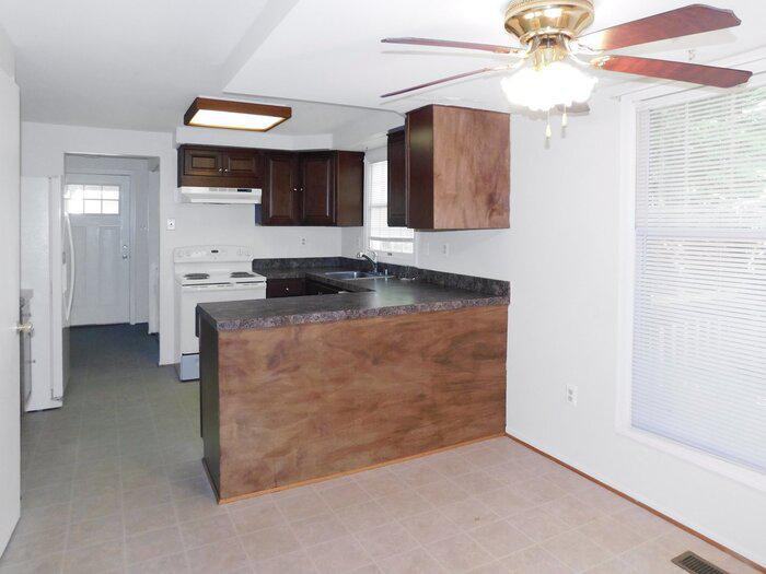 3646 Lightner Ct - Photo 2 of 4