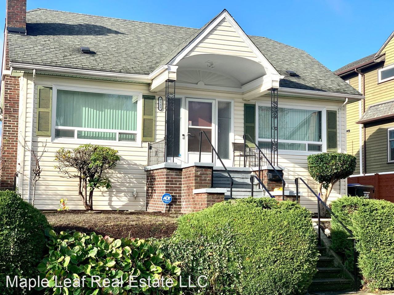 2333 29th Ave S - Photo 2 of 48