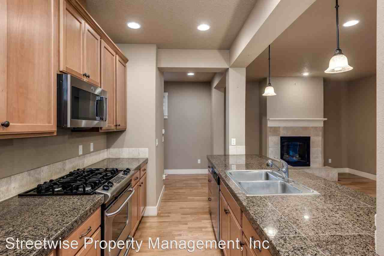 7975 Sw Kelso Ct - Photo 3 of 36