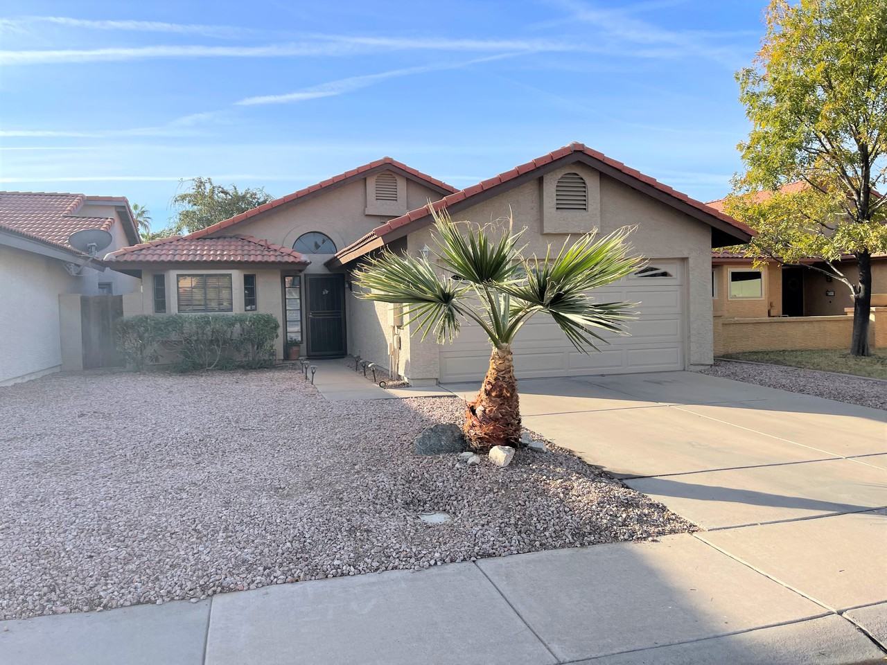 4183 W Gail Dr - Photo 2 of 19