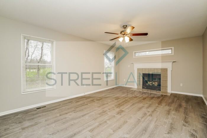 6391 Streams End Dr - Photo 2 of 15