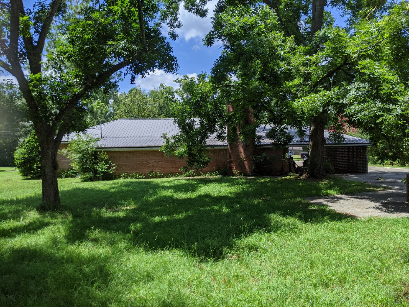 53 Benton St - Photo 2 of 14