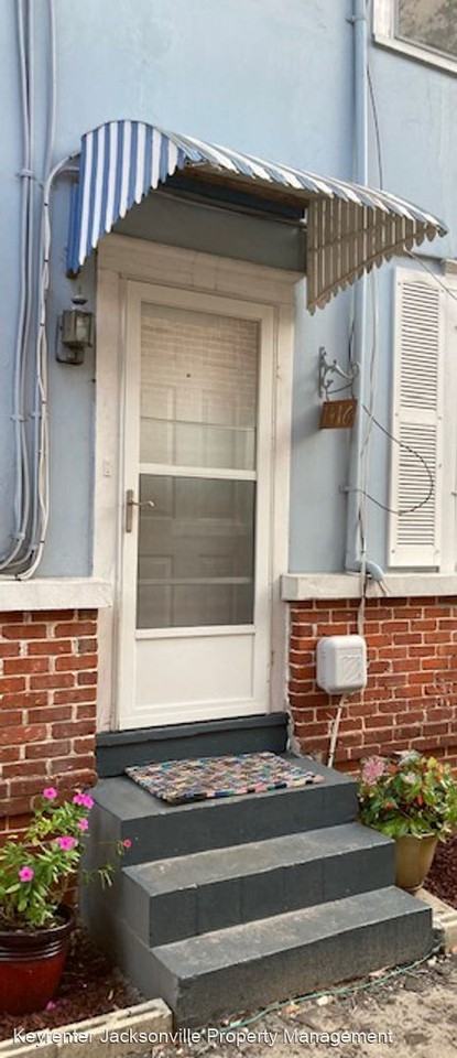 1416 Pearl St - Photo 3 of 43