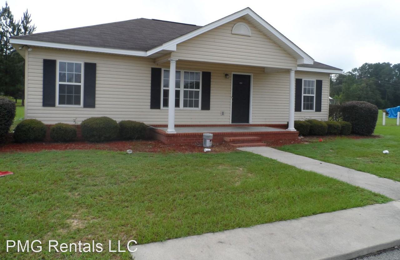 2094 Gabbies Run - Photo 2 of 7