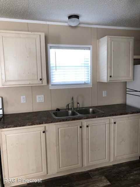 903 Colby Road - Photo 3 of 5