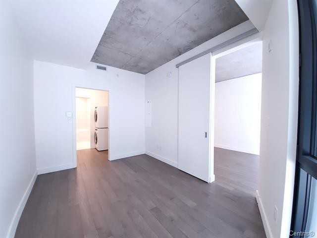 1550 Rue Des Bassins