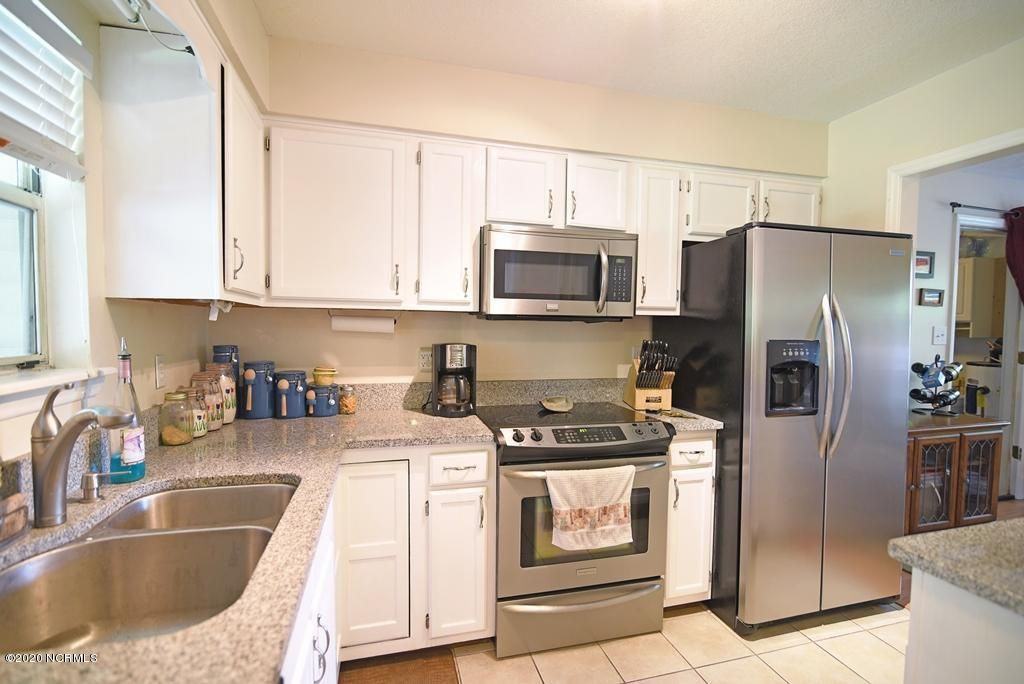 503 Maplehurst Drive - Photo 3 of 5