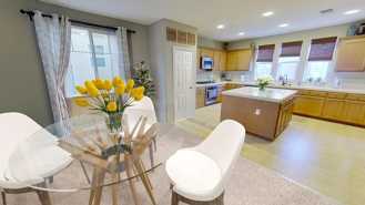 Bright & airy Hayward home near Cal State University - East Bay - Photo 1 of 1