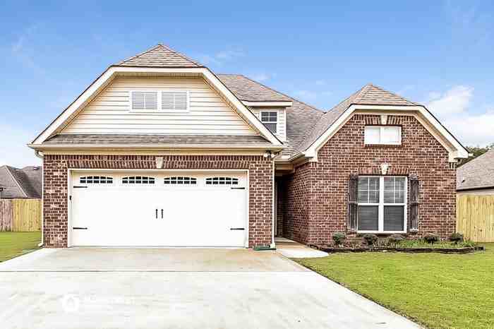 212 Falling Waters Way - Photo 2 of 18