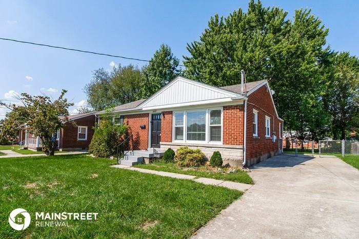 1615 Stafford Ave - Photo 2 of 15