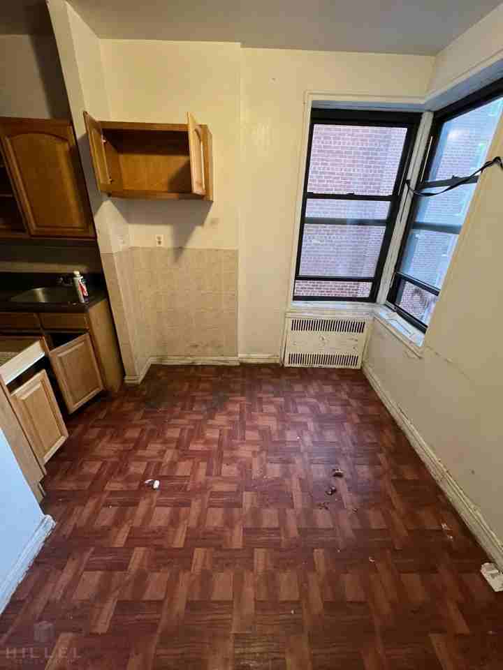 4015 Hampton St #G5 - Photo 2 of 15