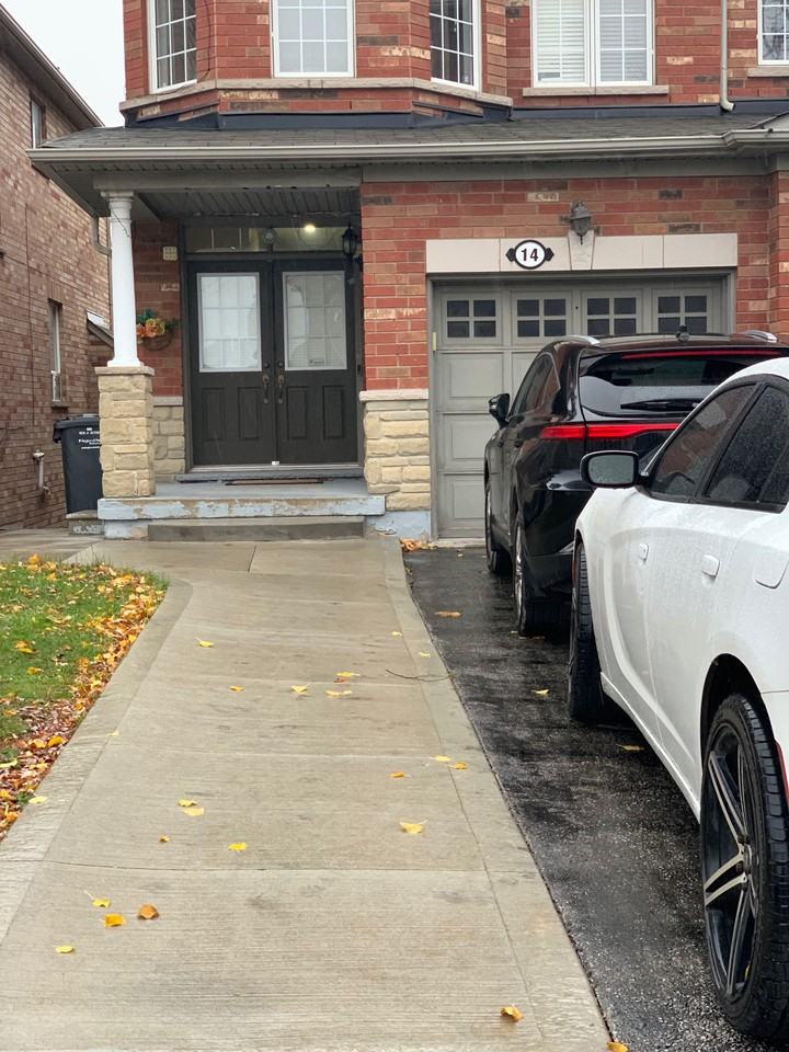 14 Pennyroyal Crescent - Photo 2 of 13