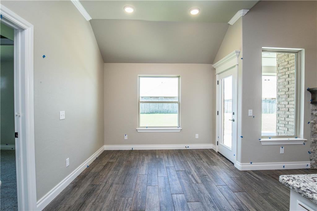 2609 Foxglove Ln #1 - Photo 5 of 18