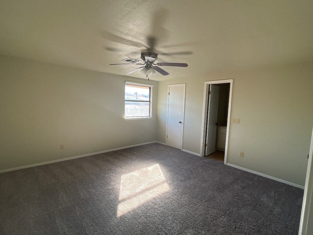 2126 Nw 118th St #1 - Photo 7 of 12