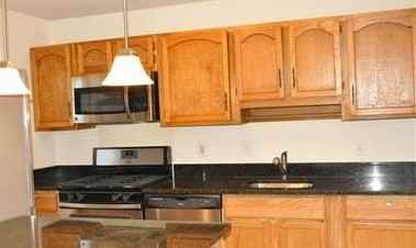 13502 Kingsman Rd - Photo 2 of 9