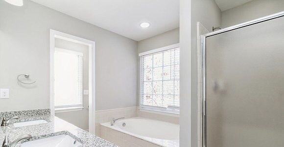 1209 Wynford Colony South West - Photo 2 of 15