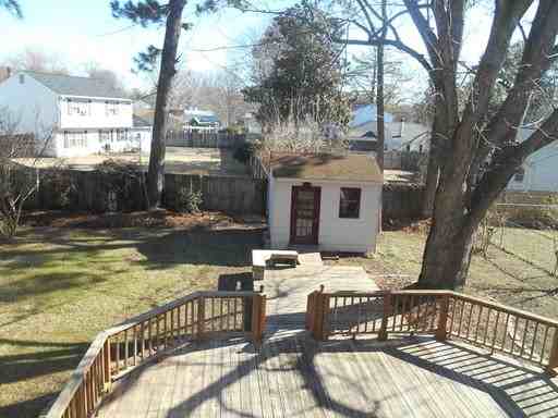 570 Windjammer Crescent - Photo 2 of 14