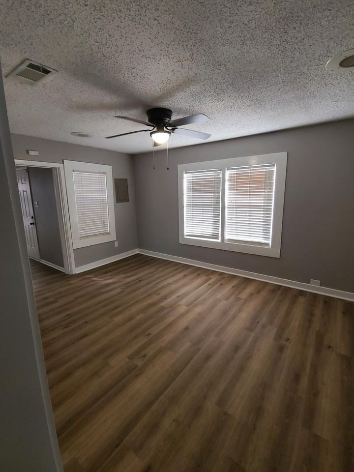 1623 East Main Street #1 - Photo 3 of 38