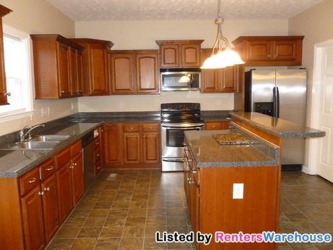 3191 Skinner Dr - Photo 3 of 15