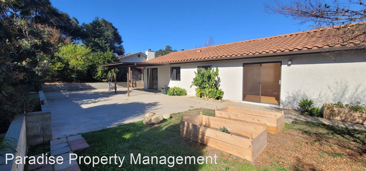 134 Wild Oak St - Photo 3 of 18