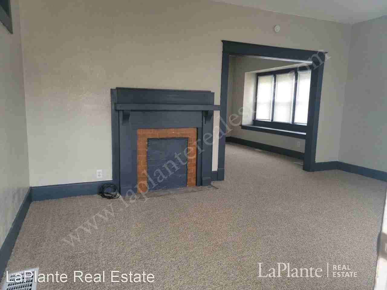 291 East Broadway Street - Photo 2 of 12