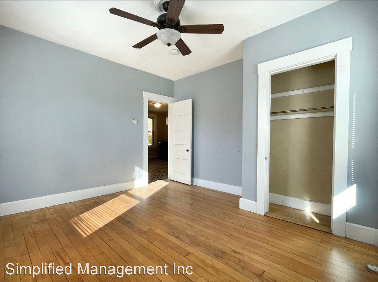 194 Pine St - Photo 2 of 23