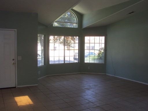 2099 Rosemary Ct - Photo 2 of 15