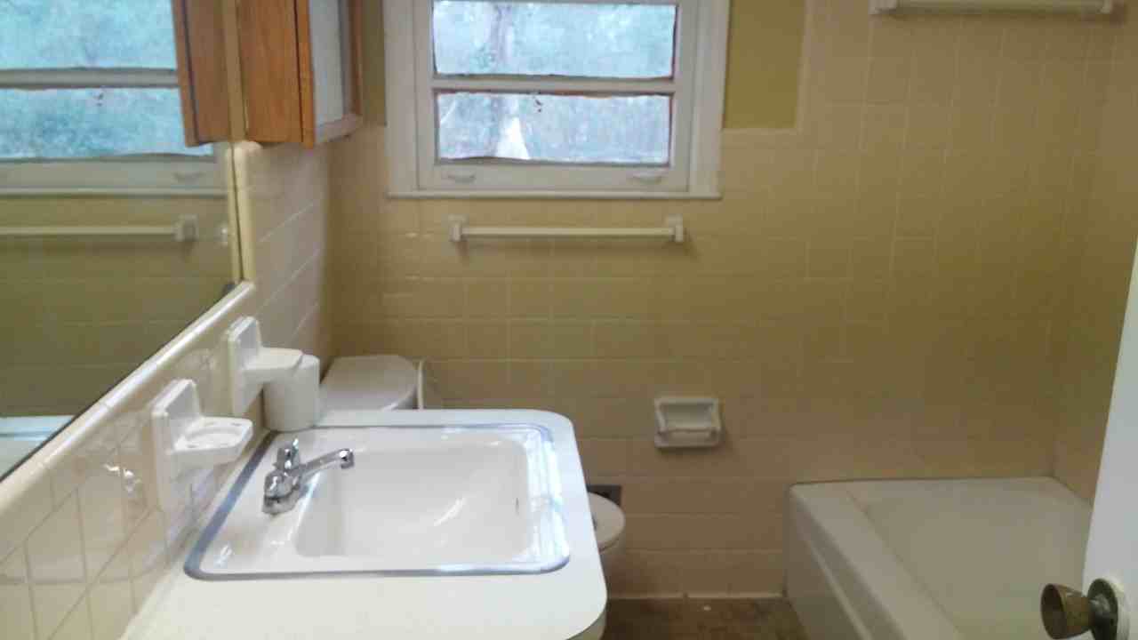 3707 W Austin Ct - Photo 2 of 7
