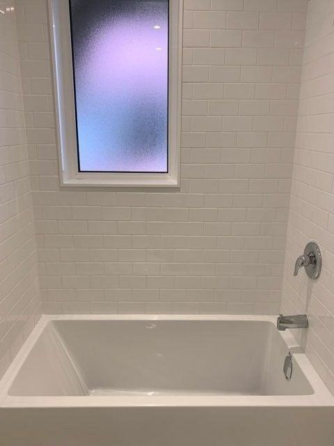 9 Humewood Dr - Photo 3 of 12