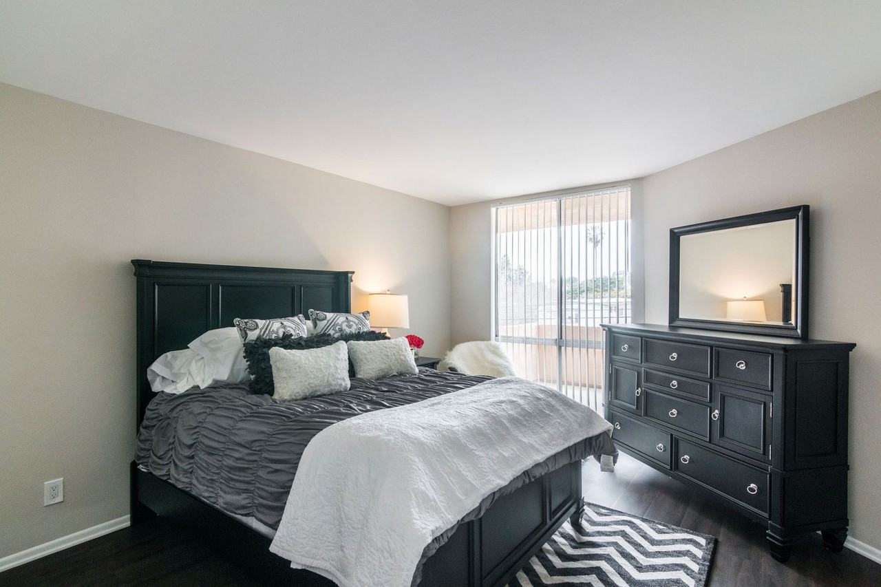 3700 Sepulveda Apartments - Photo 7 of 52