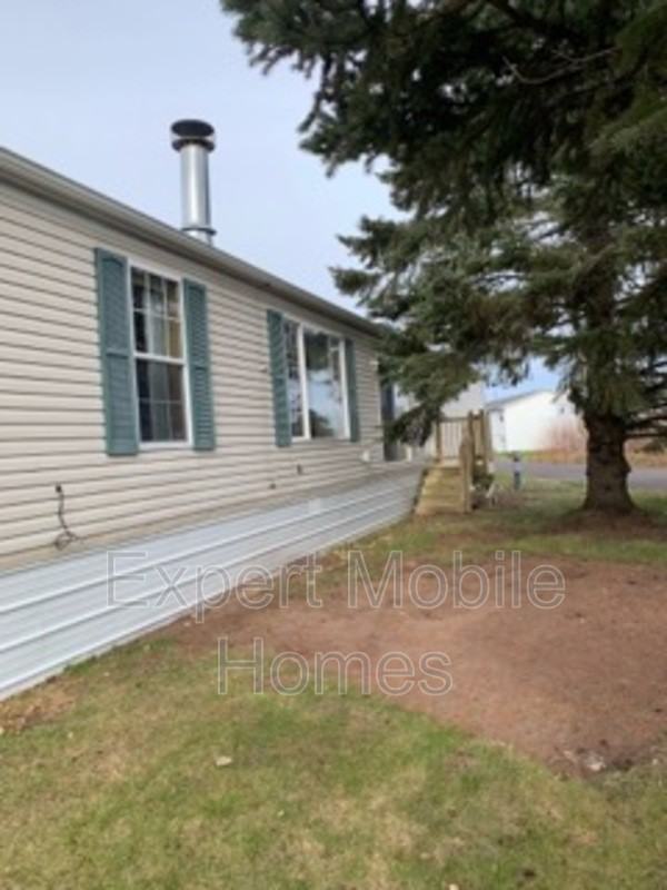 601 Homecroft Ct - Photo 2 of 12