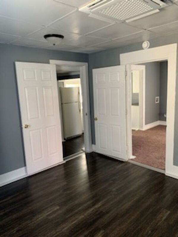 627 S Water St - Photo 3 of 11