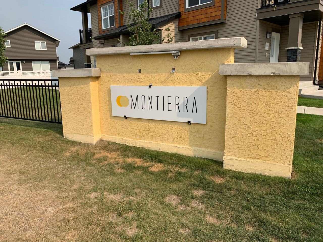 2 Bedroom Townhouse Condo in Hampton Village Apartments 2315