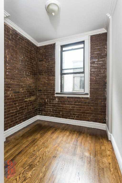 E 23rd St #19 - Photo 3 of 8