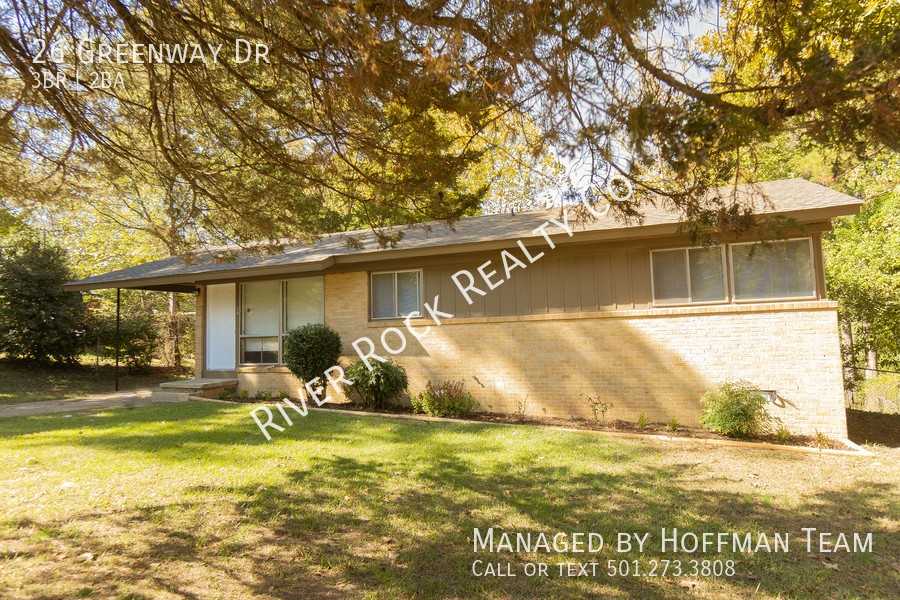 26 Greenway Dr - Photo 2 of 28