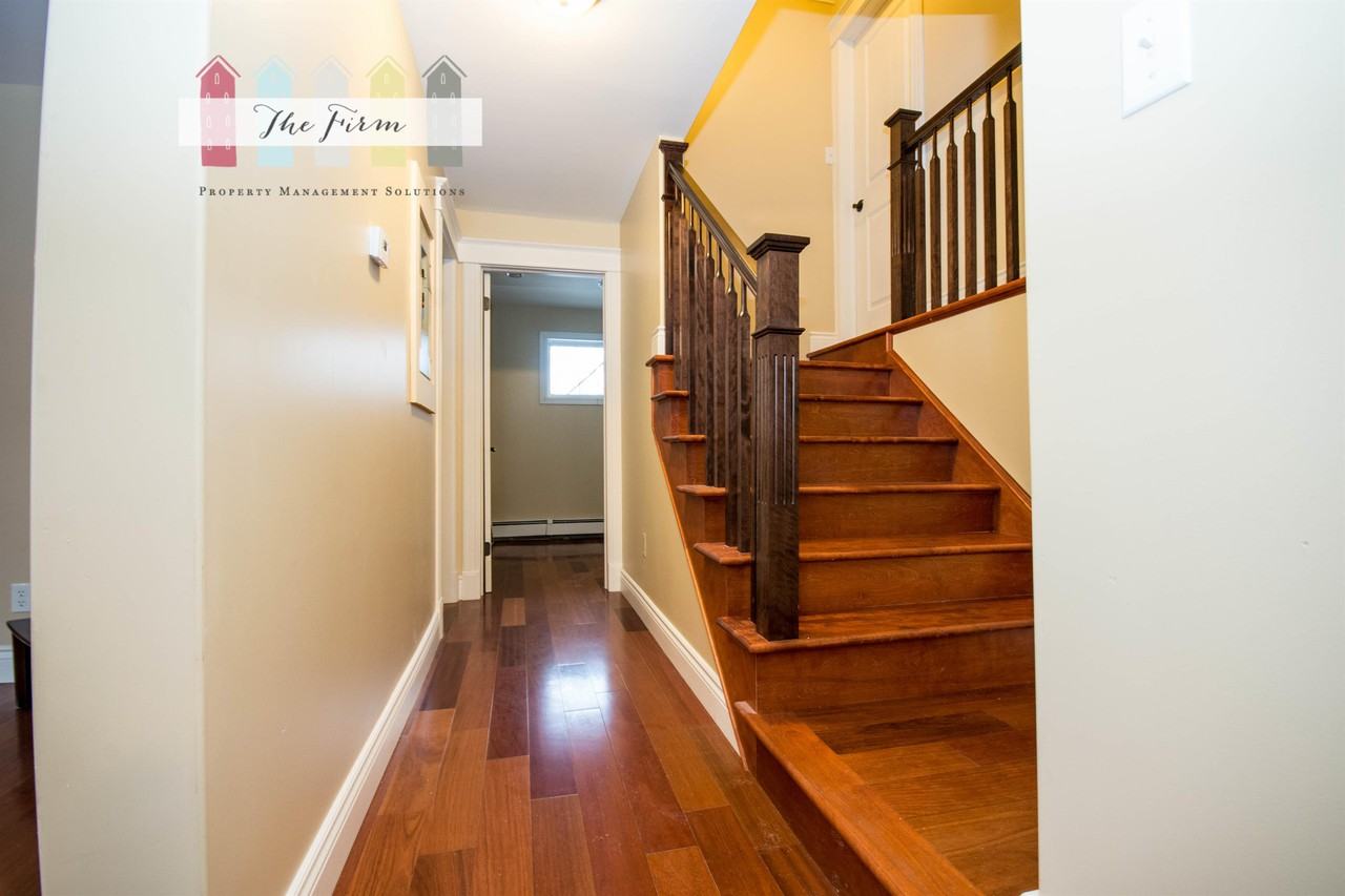 173 Forest Road - Apt - Photo 3 of 23