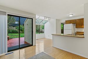 featured image of 4219 212th Ave Ne #1