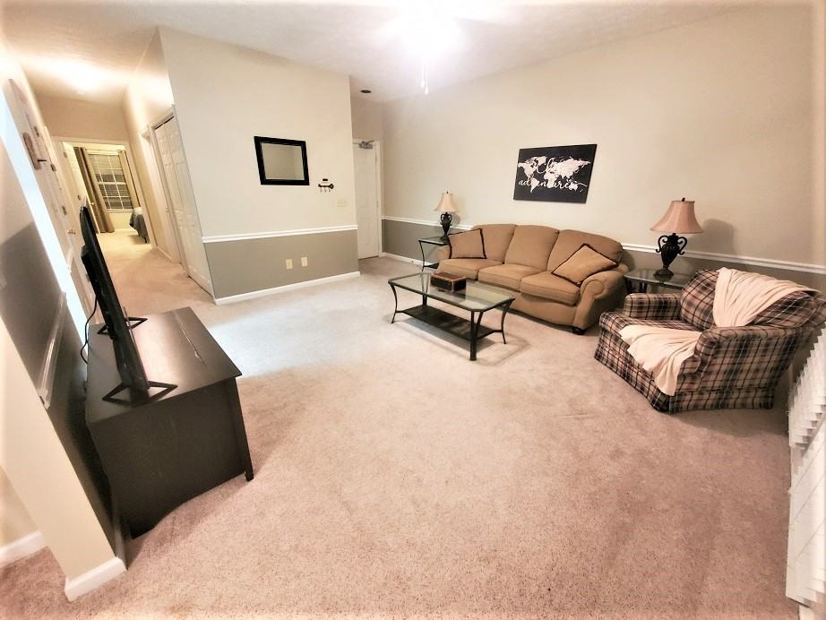 910 Churchill Xing - Photo 3 of 22