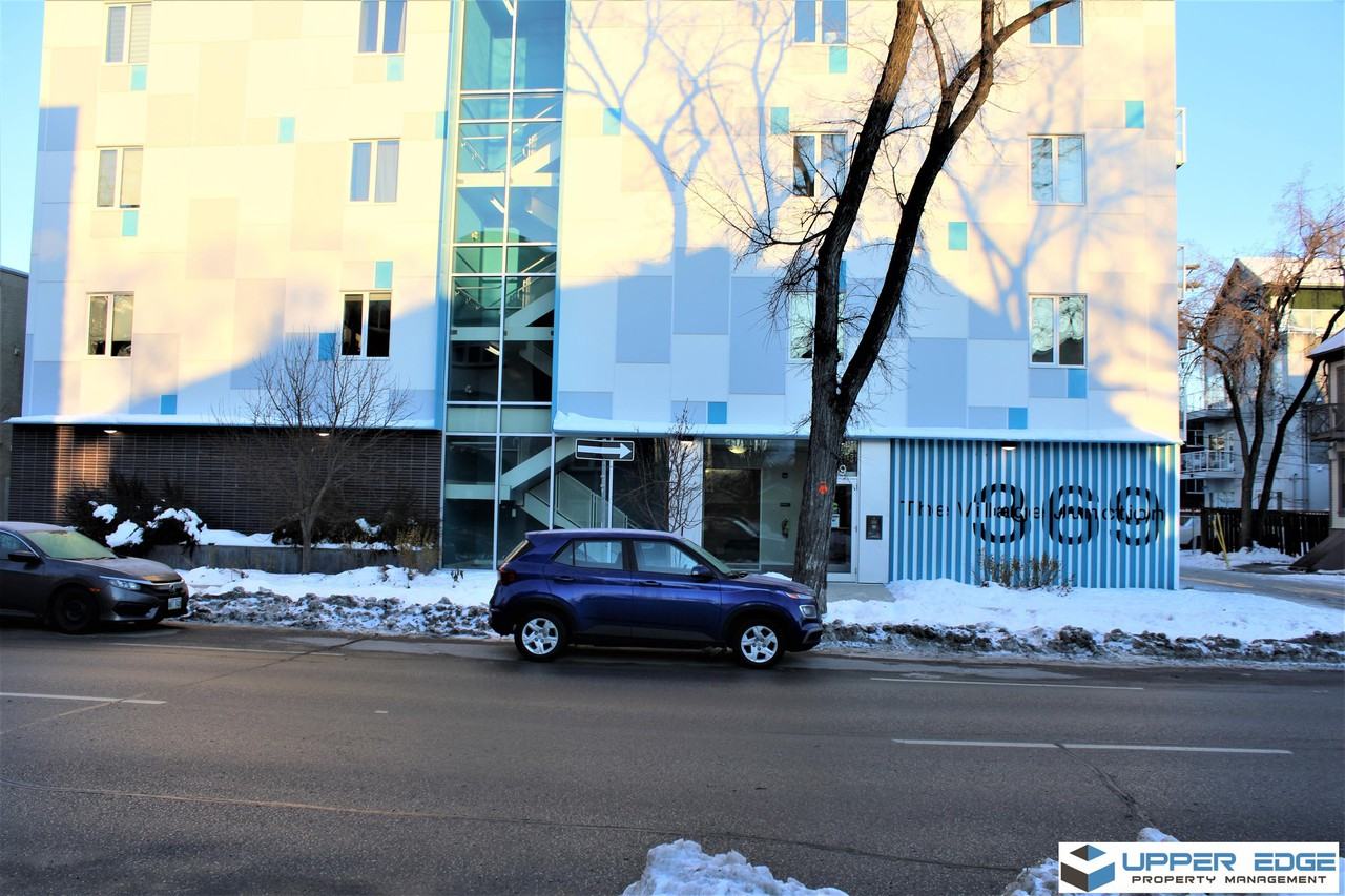 369 412-369 Stradbrook Avenue - Photo 2 of 13