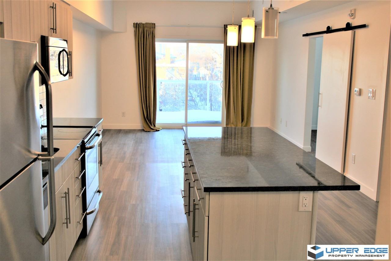 369 412-369 Stradbrook Avenue - Photo 3 of 13