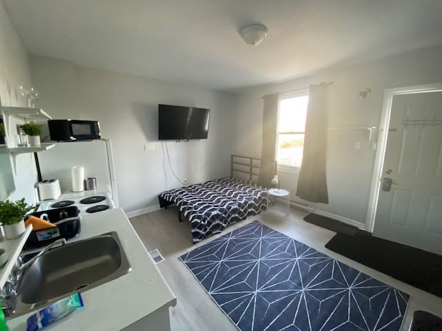 115 Carruthers Avenue Apartments 115 Carruthers Ave, Ottawa, ON K1Y